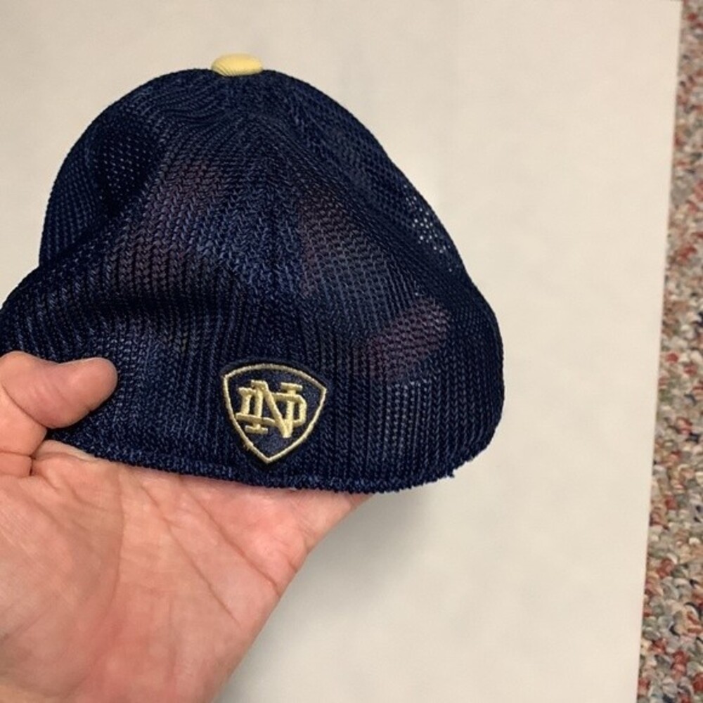 Adidas Kids' Notre Dame Navy Gold Mesh Baseball Cap Size Youth - Picture 3 of 5
